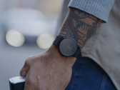 O relógio inteligente NORM 1 tem uma tela OLED oculta e características relacionadas à saúde. (Fonte de imagem: NORM via Kickstarter)
