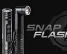 A câmera de inspeção sem fio SnapFlash tem uma lanterna integrada em sua cabeça giratória.