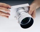 A Sigma BF possui um sensor full-frame em um corpo compacto de alumínio.