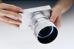 A Sigma BF possui um sensor full-frame em um corpo compacto de alumínio.