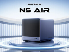 O preço inicial do N5 Air é de US$ 499. Na foto: uma imagem promocional do NAS mostrando a parte frontal e uma das laterais. (Fonte da imagem: Minisforum)