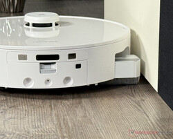 O rolo de limpeza pode ser estendido lateralmente