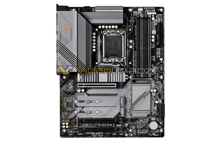 O B660 Gaming X parece apresentar um slot PCI-5.0 juntamente com um par de slots PCI-4 (Fonte de imagem: Videocardz)