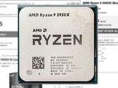 A AMD Ryzen 9 5950X tem estado sujeita a algum preço implacável por parte de certos varejistas. (Fonte de imagem: AMD/variada - editada)