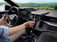 O carregador veicular sem fio Nano da Anker (foto) foi lançado mundialmente. (Fonte da imagem: Anker)