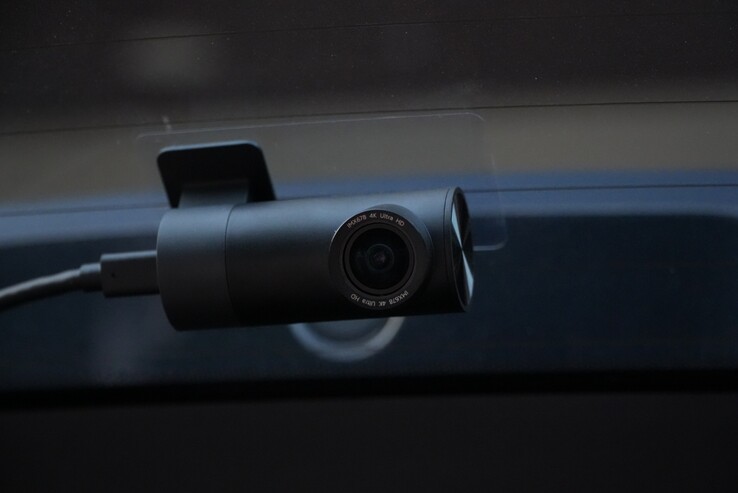 A câmera traseira 70mai 4K T800 oferece vídeo 4K de 3840 x 2160p a 30 quadros por segundo (Fonte da imagem: Abhinav Fating/Notebookcheck)