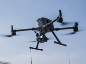 O Matrice 350 RTK se baseia em seu antecessor com várias melhorias. (Fonte da imagem: DJI)
