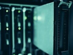 Close-up de racks de servidores em um data center