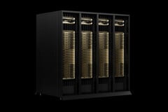 Servidores de IA Nvidia B300. Sistemas semelhantes teriam sido contrabandeados para a China.