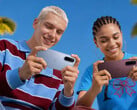 OnePlus N6x nas cores Azul Gelo e Vermelho Borgonha