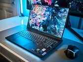 Análise do laptop Lenovo Legion Pro 7 16: Potência total para jogos graças à RTX 4090