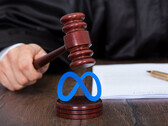 A Comissão de Proteção de Dados da Irlanda ordenou uma multa de 265 milhões de euros contra a Meta por uma violação maciça de dados. (Imagem: imagem de estoque e logotipo Meta, c/ edições)