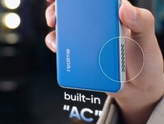 O smartphone com &quot;AC embutido&quot;. (Fonte da imagem: Realme)
