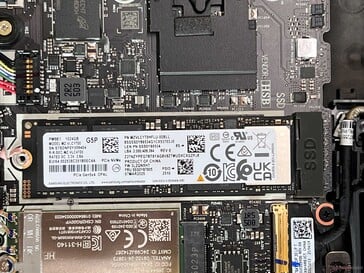 SSD M.2-2280 substituível (PCIe 4.0)