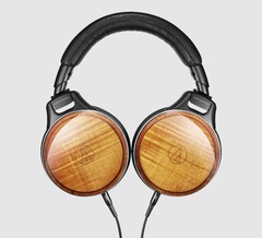 A Audio-Technica lança a edição limitada dos fones de ouvido de madeira ATH-WB LTD com apenas 300 cópias em todo o mundo. (Fonte: A-T)