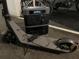 Sem problemas: carregamento de scooters e bicicletas elétricas no porão e na garagem.