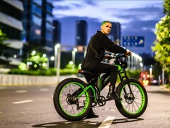 A versão americana do Kakuka Rampage e-bike tem uma velocidade máxima de 32 mph (~52 kph). (Fonte da imagem: Kakuka)