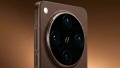 Há rumores de que a lente teleobjetiva periscópica de 10x do Oppo Find X9 Ultra seja 3x mais rápida do que a câmera com zoom de 10x do Samsung Galaxy S23 Ultra.