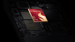 O OnePlus 13, equipado com o Snapdragon 8 Elite, tem uma pontuação média de 2.926.644 pontos na lista (Fonte da imagem: OnePlus - editado)