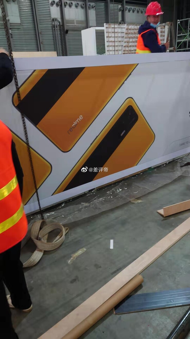 Os painéis de sinalização da Realme GT aparecem em um novo vazamento. (Fonte: Weibo)