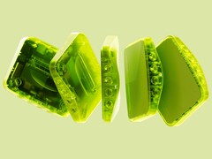 O Analogue 3D Prototype Limited Edition está disponível em cinco cores, incluindo o Extreme Green (foto).