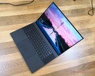 Dell XPS 17 9700 enfrentando preocupantes problemas de carga, cai de 100% para 65% de bateria enquanto 