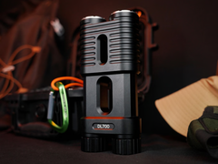 O Lumitwin DL700 tem duas baterias de íons de lítio de 6.000 mAh no formato 21700. (Fonte da imagem: Kickstarter)