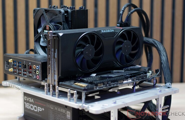 A AMD Radeon RX 7800 XT em nosso teste de ruído