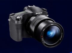 Após nove anos, a Sony RX10 IV finalmente terá um sucessor.