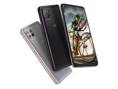 A Moto G 5G da Motorola combina um bom conjunto de características com uma longa duração da bateria a um preço relativamente baixo de menos de 300 Euros (~$364).