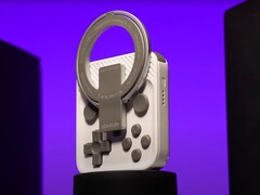 O controlador móvel Abxylute M4 Snap-On em branco retrô (Fonte da imagem: Abxylute)