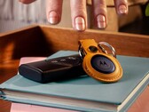 Espera-se que os rivais do AirTag, como o Motorola Moto Tag, se tornem mais úteis em breve. (Fonte da imagem: Motorola)