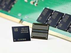 A Samsung adicionará capacidade para memória DDR5 de 12nm em 2023 (imagem: Samsung)
