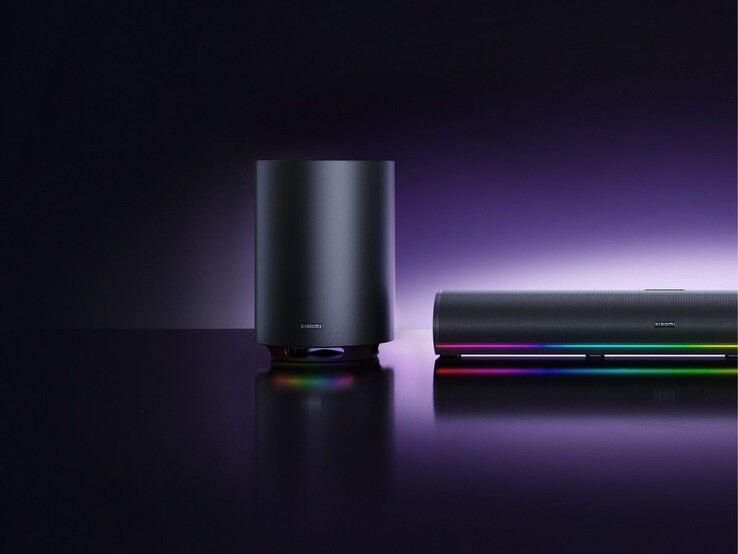 Uma imagem do Xiaomi Desktop Speaker Pro Set com iluminação RGB.