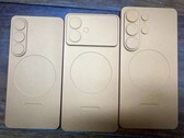 Supostas unidades fictícias do Galaxy S26/Pro (esquerda), Galaxy S26 Edge (meio) e Galaxy S26 Ultra (direita). (Fonte da imagem: Sony Dickson on X)