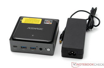 O Acemagic AM20 com sua PSU