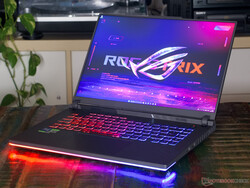 A Asus ROG Strix G16. Unidade de teste fornecida pela Asus.