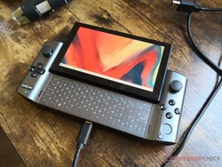 Em revisão: GPD Win 3. unidade de teste fornecida pelo GPD