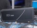 O Arco A750 é o segundo Arco A770 na pilha de produtos da Intel. (Fonte de imagem: Gamers Nexus)