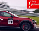 O recorde de volta em modo autônomo do SUV YU7 GT.