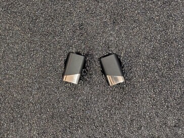 Face plana dos fones de ouvido sem fio Status Pro X.