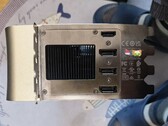 O Nvidia Ada Titan apresenta um desenho de quadriciclo (imagem via MEGAsizeGPU)
