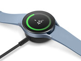 A série Galaxy Watch6 será a terceira geração dos modelos One UI Watch da Samsung, Galaxy Watch5 fotografado. (Fonte da imagem: Samsung)