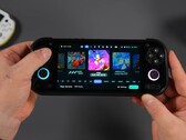 O console portátil Anbernic RG 55G1 possui uma tela IPS de 5,5 polegadas com resolução de 1080p.