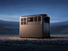 A DJI Power Station 2000 (foto) possui revestimento sub-nano em nível de placa e proteção de envasamento do inversor. (Fonte da imagem: DJI)