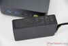 GMKtec NucBox K17 com fonte de alimentação (20 V; 5 A)
