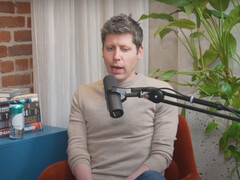 Sam Altman, CEO da OpenAI, fala sobre os perigos da IA avançada. (Fonte da imagem: YouTube/This Past Weekend)