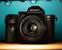 A Sony poderia ampliar significativamente seu portfólio de lentes por meio de uma aquisição.