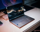 Análise do laptop Asus Zenbook S 14 UX5406 - Excelente laptop para o dia a dia com Intel Lunar Lake