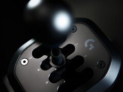 Logitech G RS H-Shifter é mostrado